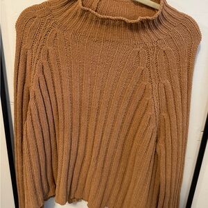 Cozy Tan Ribbed Women's Sweater AE LARGE